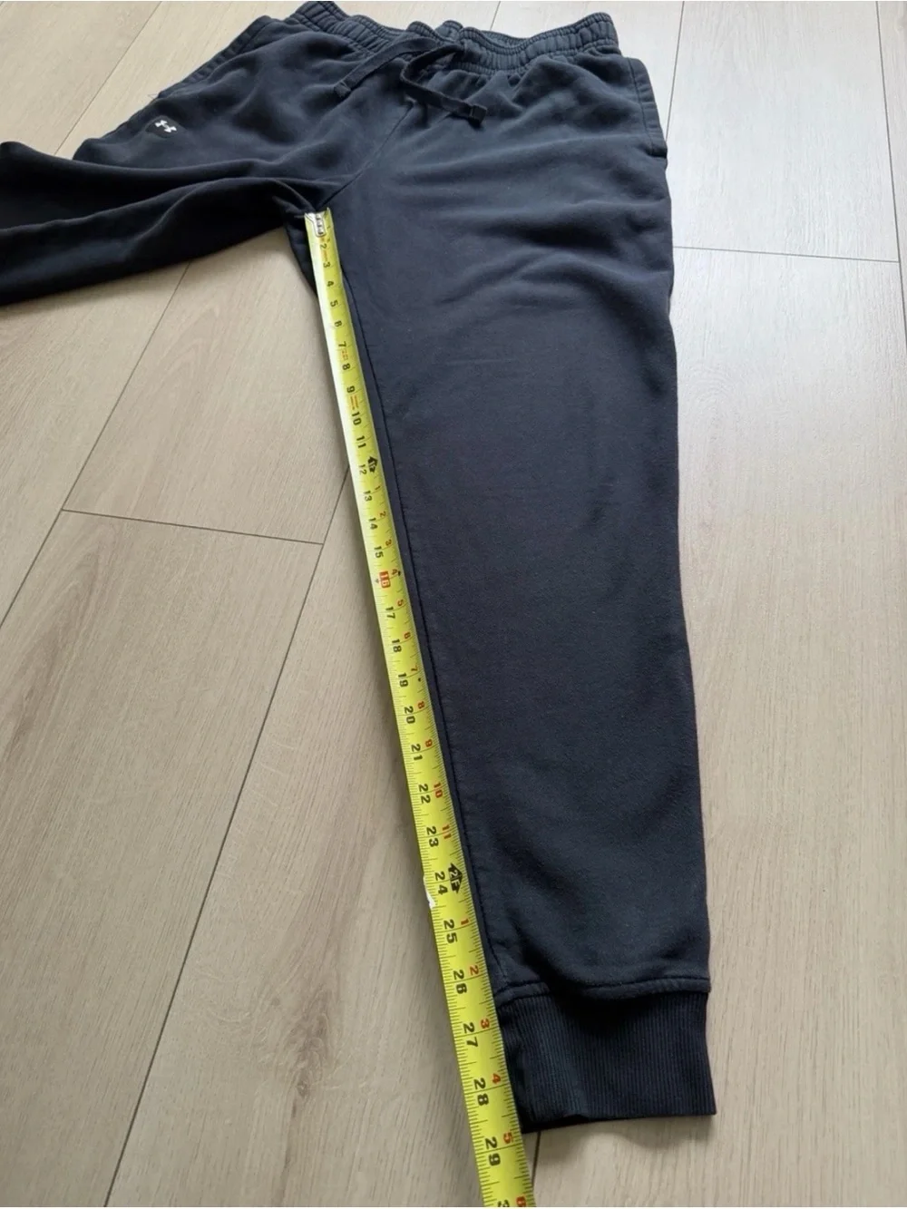 Under Armour Jogger Sweatpants with Logo size L